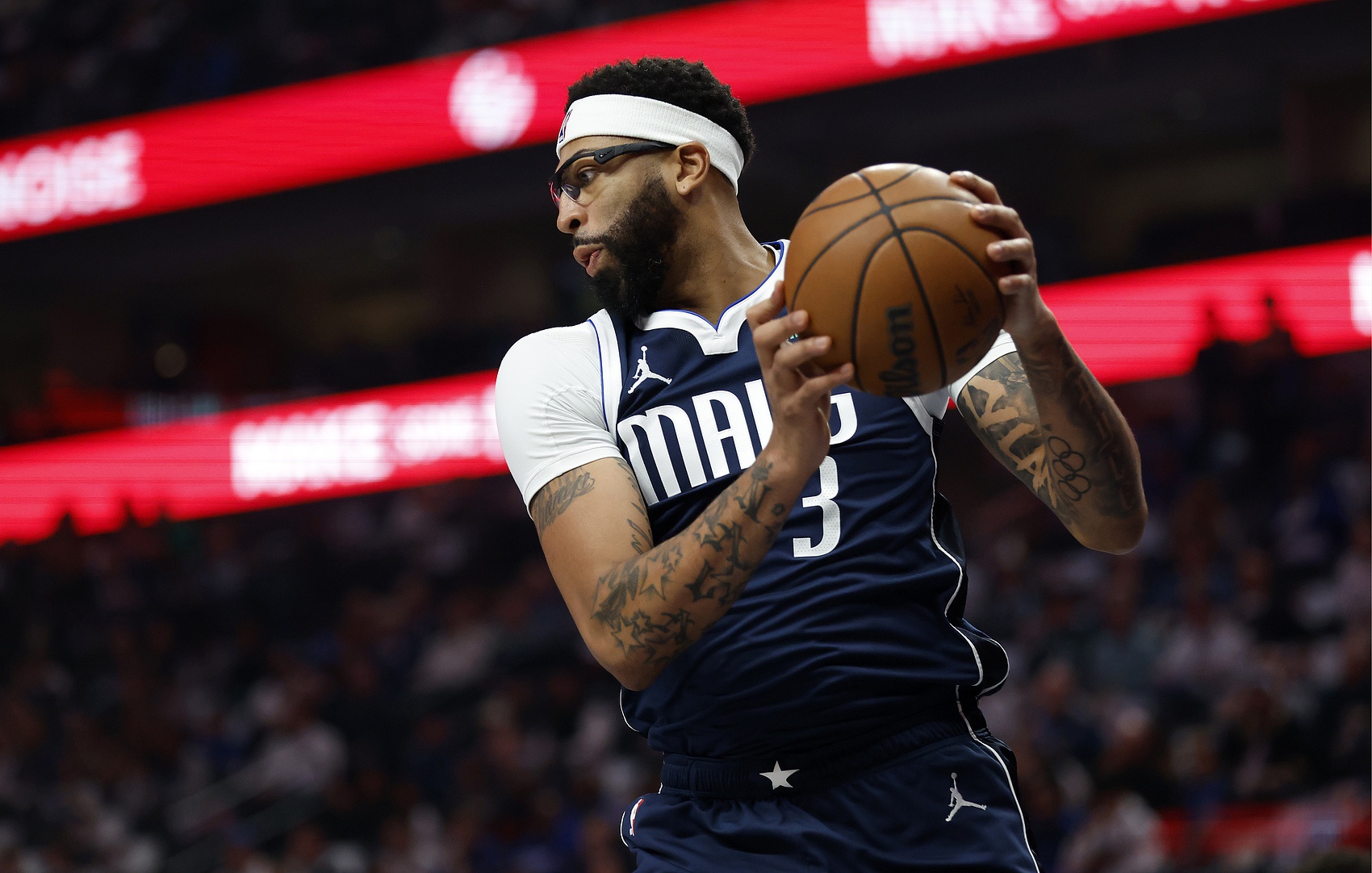 湖记：真替AD感到难过 自从东契奇交易之后他真是诸事不顺