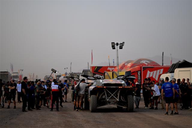 1768249646208054025.jpeg M01_9760.jpeg